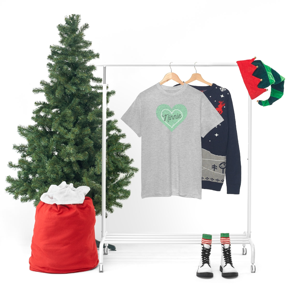 "Ninnie" Unisex Heavy Cotton Tee