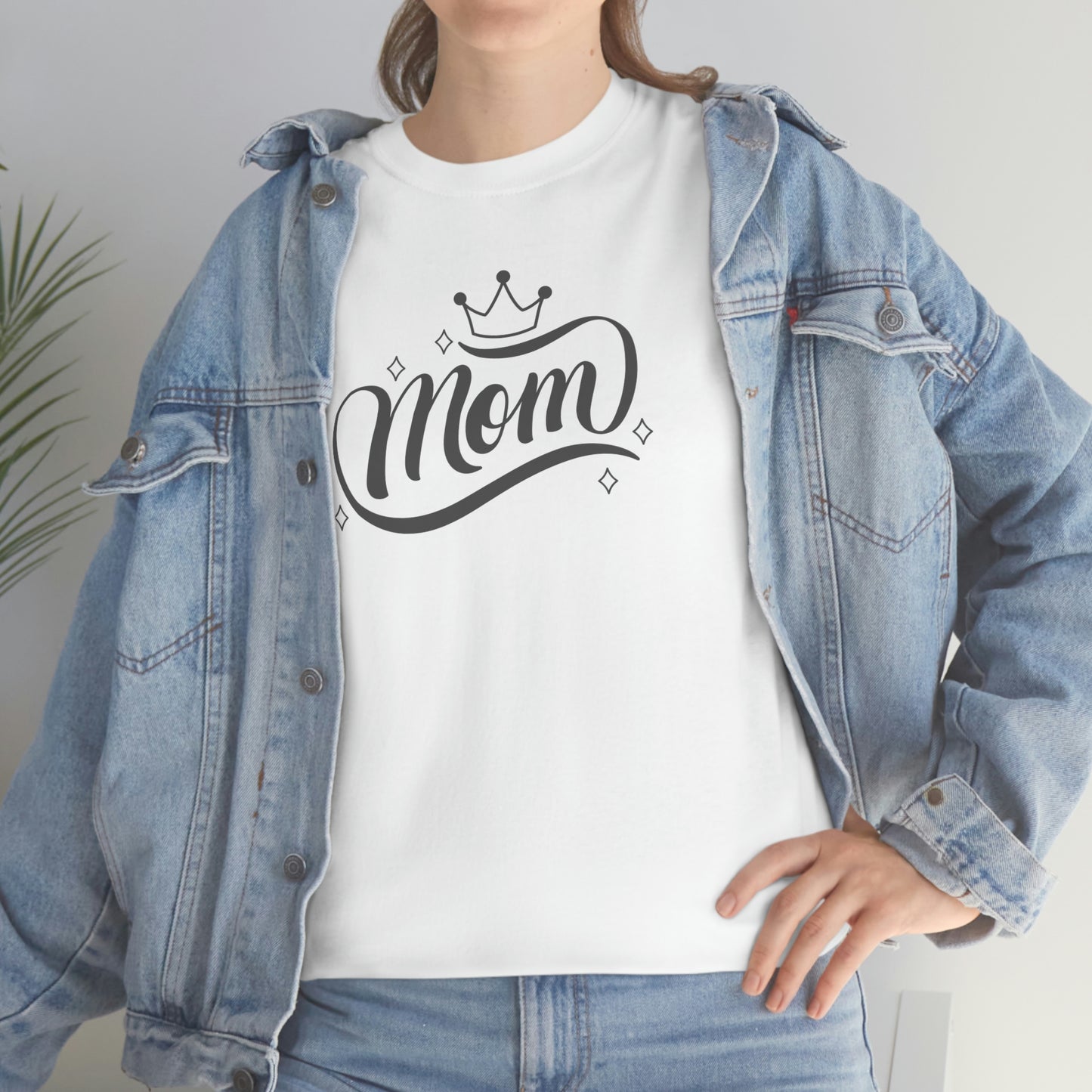"Mom" Unisex Heavy Cotton Tee