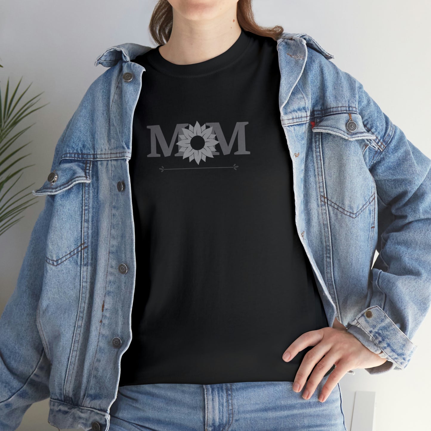 "Mom" Unisex Heavy Cotton Tee