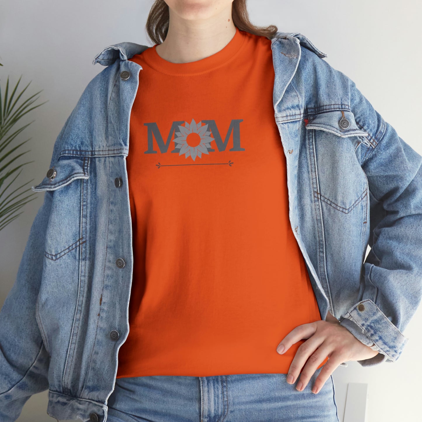 "Mom" Unisex Heavy Cotton Tee